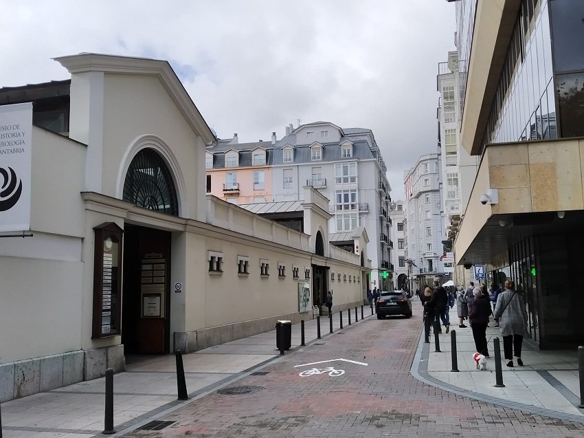 Fachada del Mercado del Este - Santander